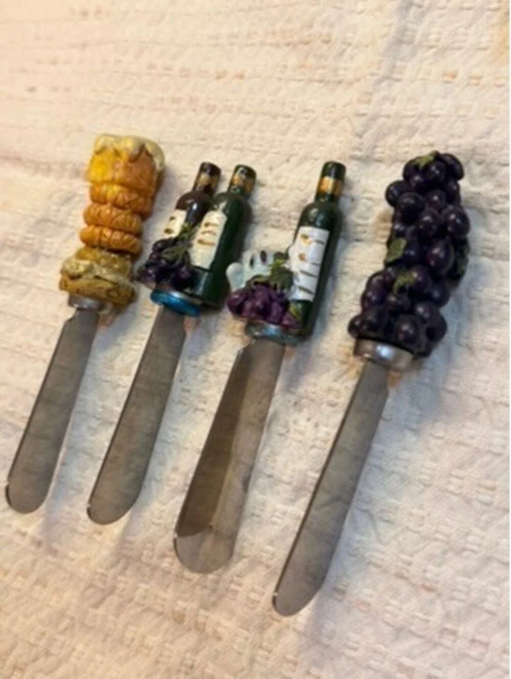 Butter Knife Set (4) with Stand Holder